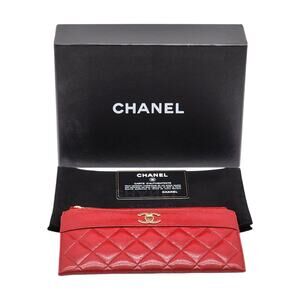 Chanel CC Quilted Mademoiselle Red Leather Zip Wallet